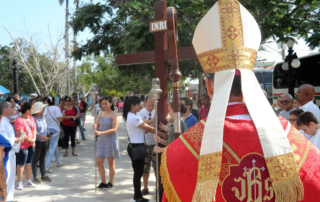 Procesión en Ciego de Ávila.
